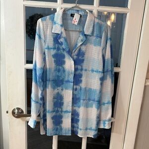 R80.    Blue and White Button-Up Shirt